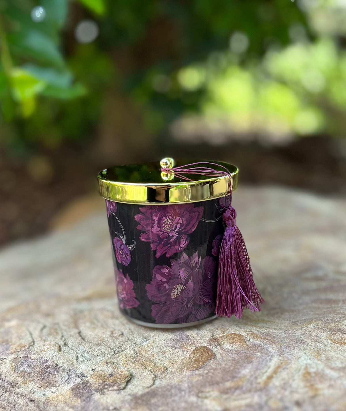 Dark Romance Opium scented candle
